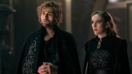 Faeries—Cluracan (Douglas Booth) and Nuala (Ann Skelly) in The Sandman | Image via Netflix